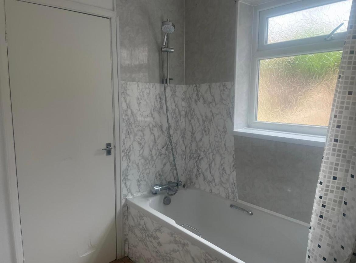 Adorable Double Room Middlesbrough Luaran gambar