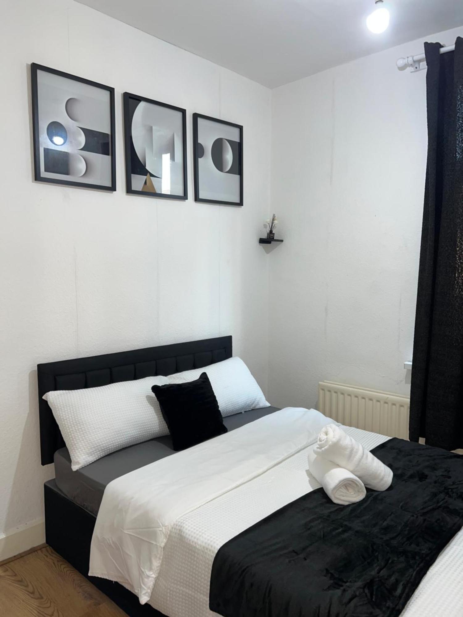 Adorable Double Room Middlesbrough Luaran gambar